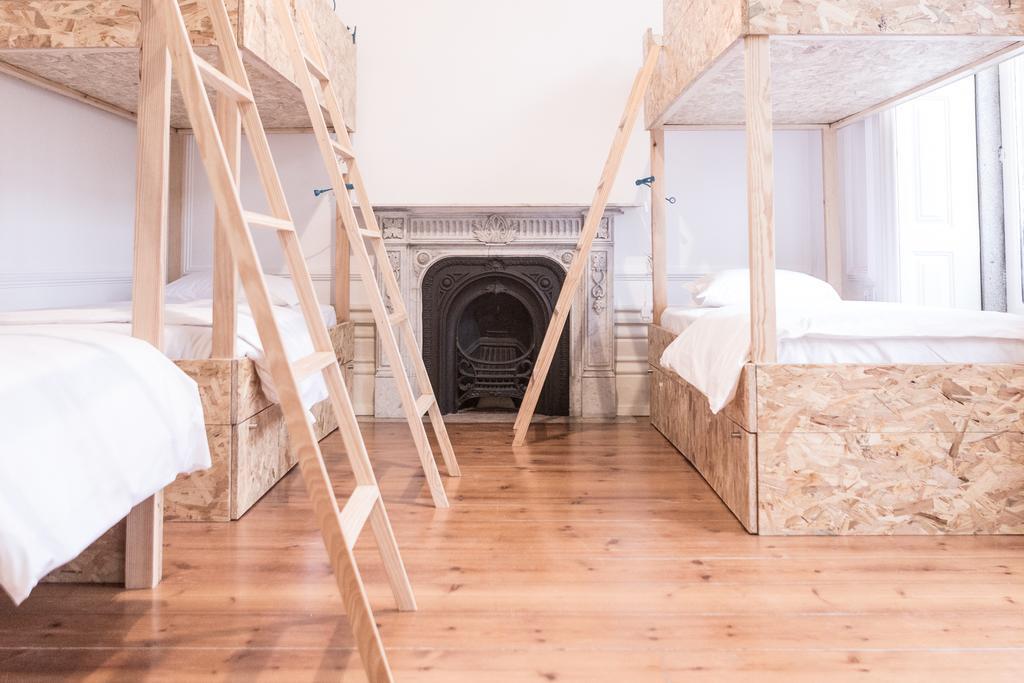 Porto Republica Hostel & Suites Bilik gambar